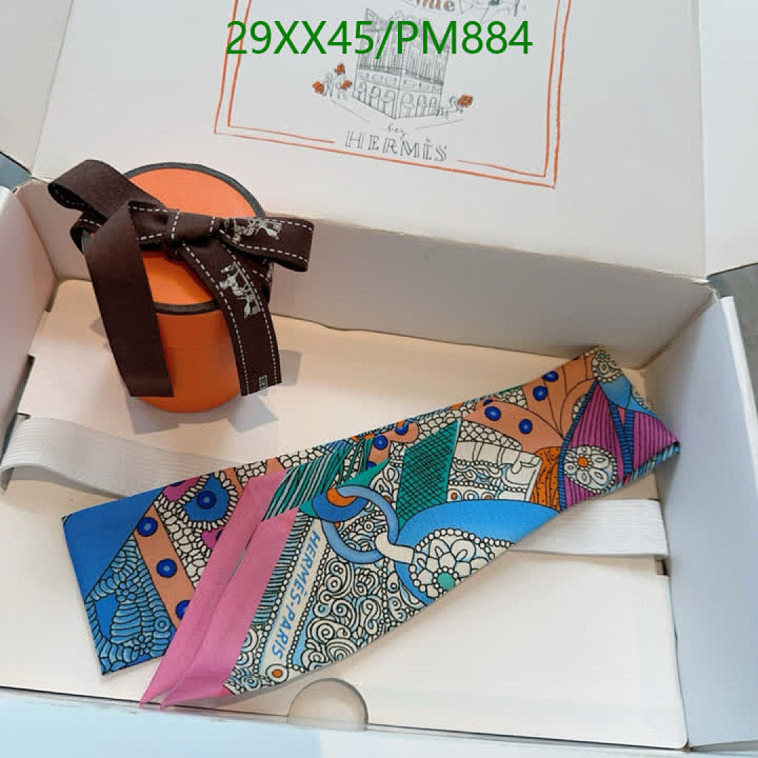 Hermes-Scarf Code: PM884 $: 29USD