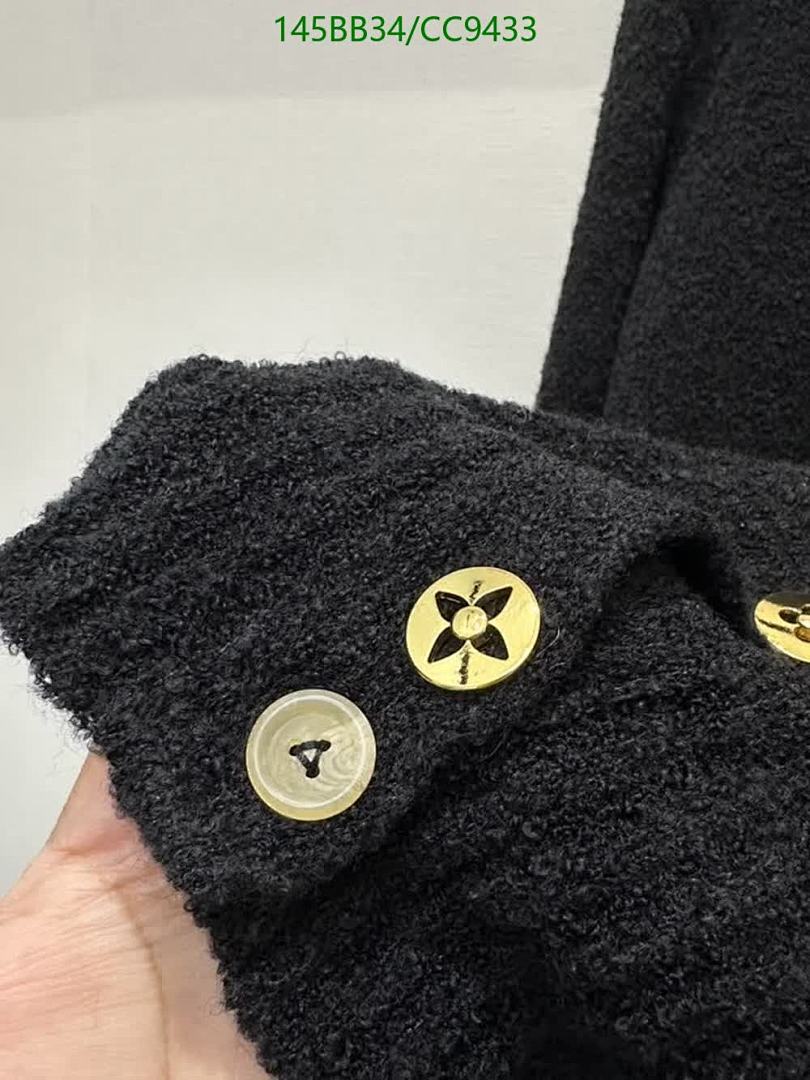 LV-Clothing Code: CC9433 $: 145USD