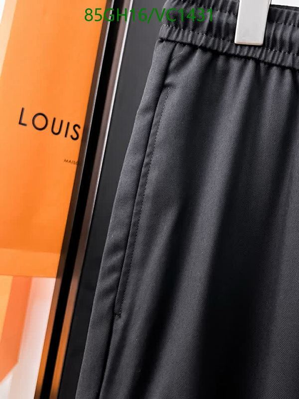 D&G-Clothing Code: VC1431 $: 85USD