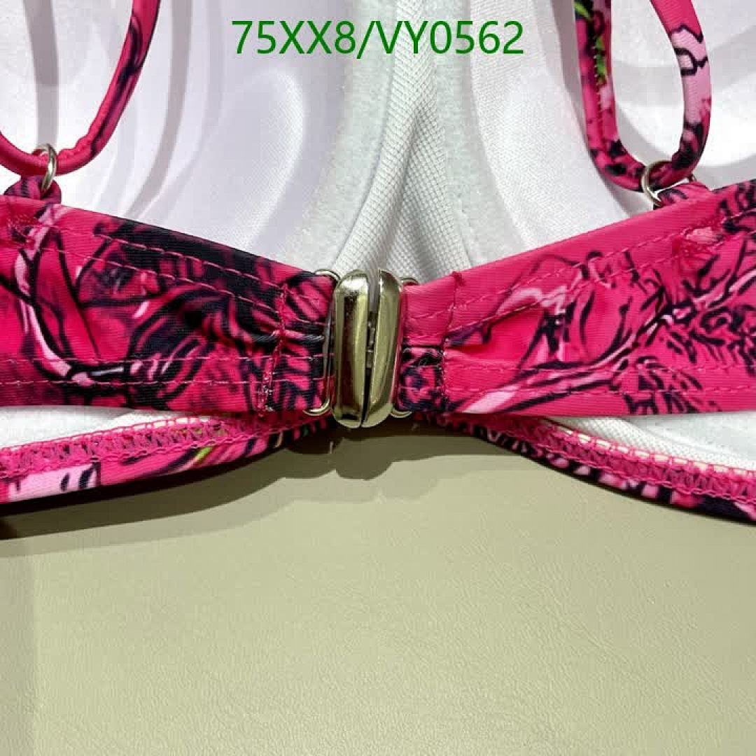 Dior-Swimsuit Code: VY0562 $: 75USD