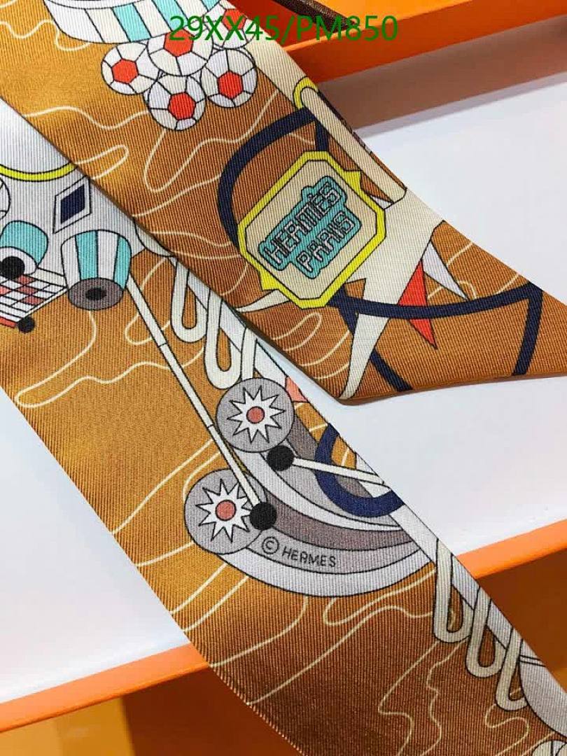 Hermes-Scarf Code: PM850 $: 29USD