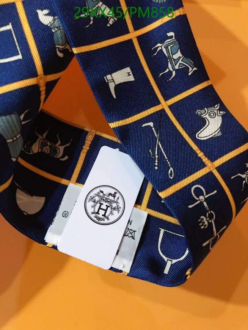 Hermes-Scarf Code: PM858 $: 29USD
