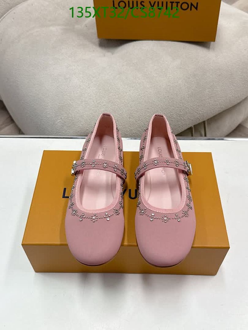 LV-Women Shoes Code: CS8742 $: 135USD