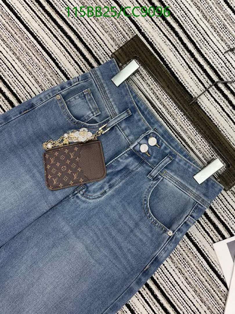 LV-Clothing Code: CC9096 $: 115USD