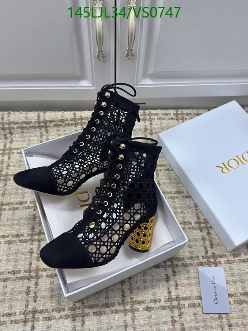Boots-Women Shoes Code: VS0747 $: 145USD