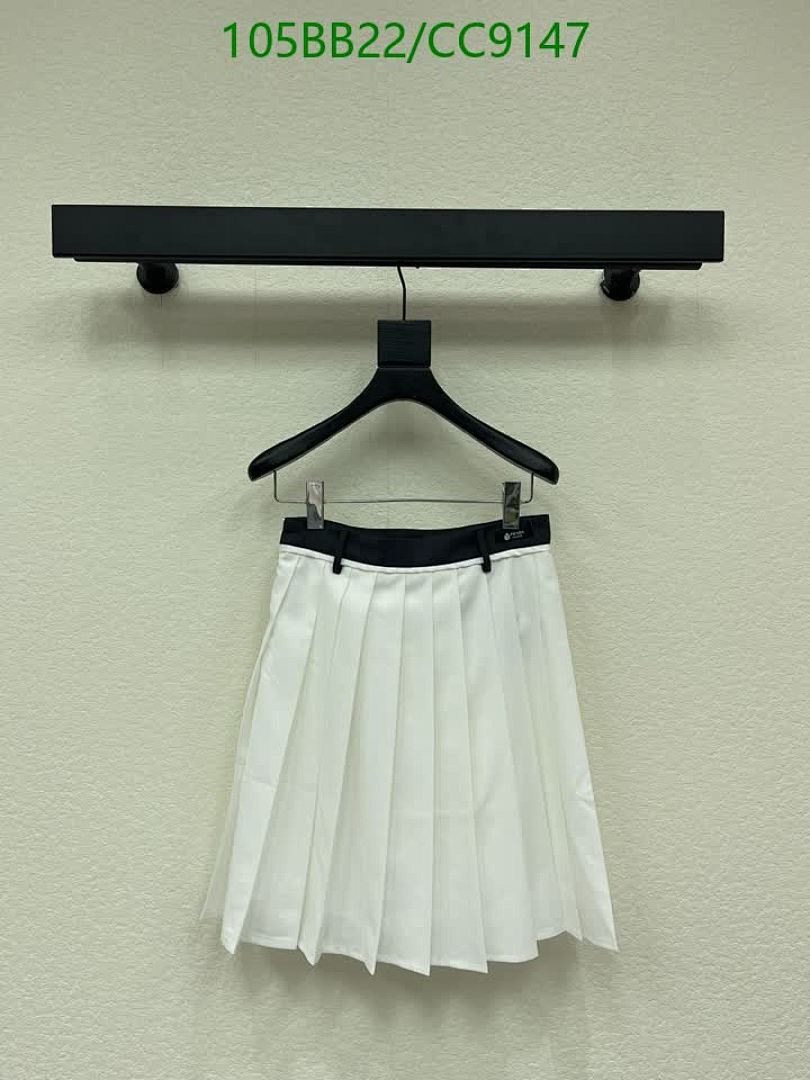 Prada-Clothing Code: CC9147 $: 105USD