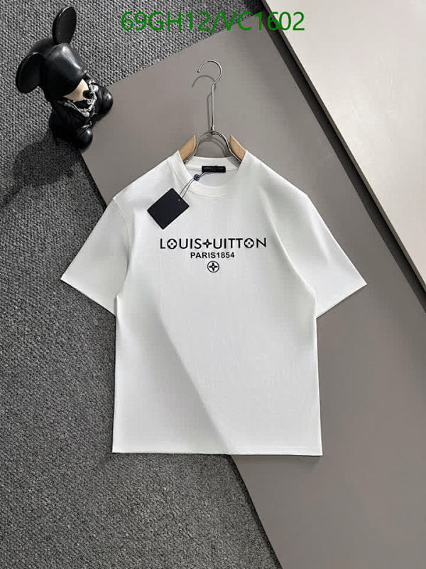 LV-Clothing Code: VC1602 $: 69USD