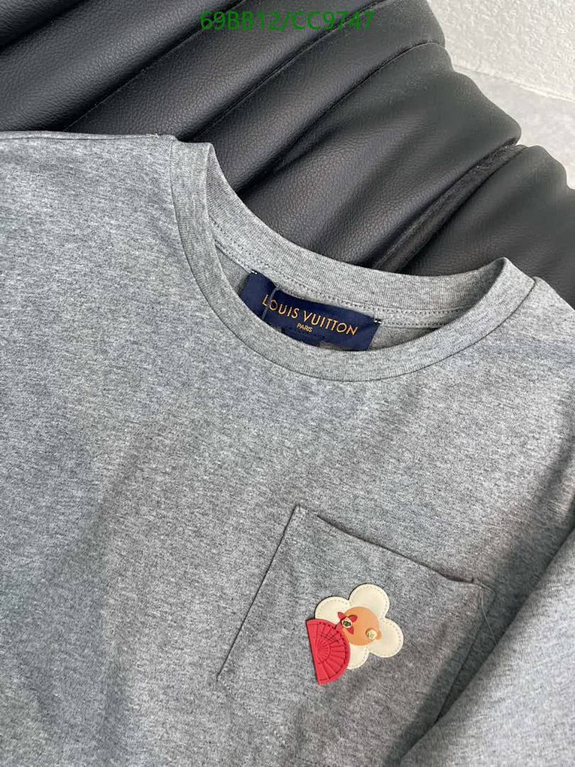 LV-Clothing Code: CC9747 $: 69USD