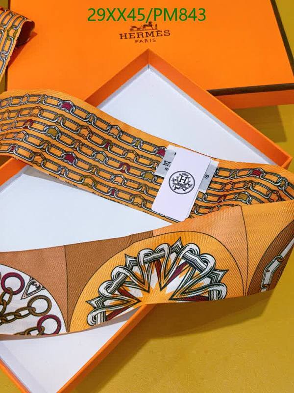 Hermes-Scarf Code: PM843 $: 29USD