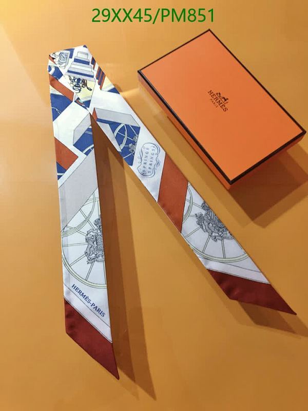 Hermes-Scarf Code: PM851 $: 29USD