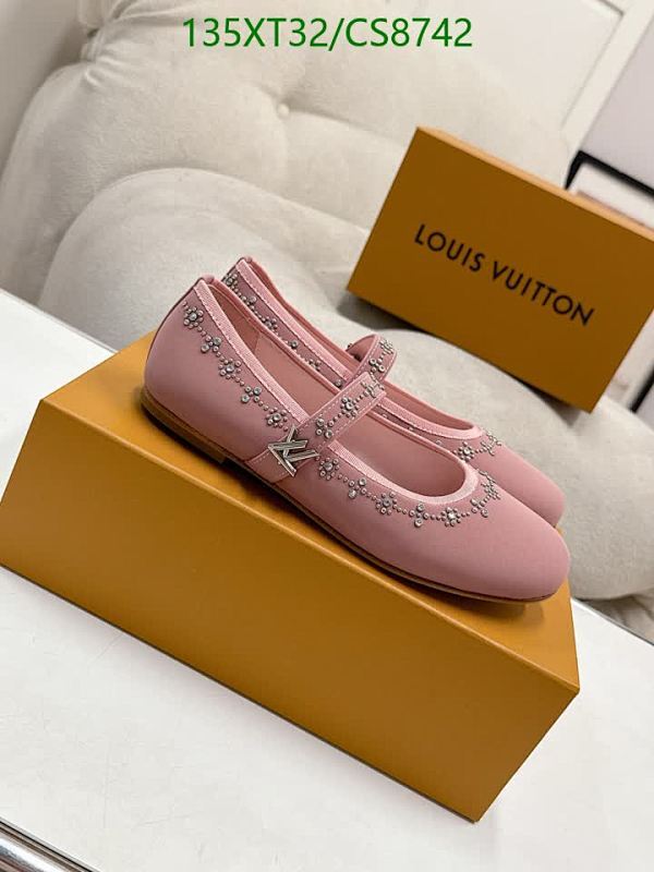 LV-Women Shoes Code: CS8742 $: 135USD