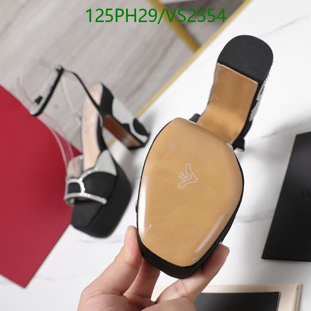 Valentino-Women Shoes Code: VS2354 $: 125USD