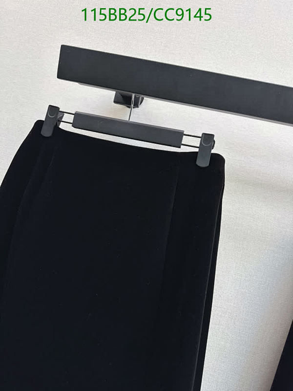 Prada-Clothing Code: CC9145 $: 115USD