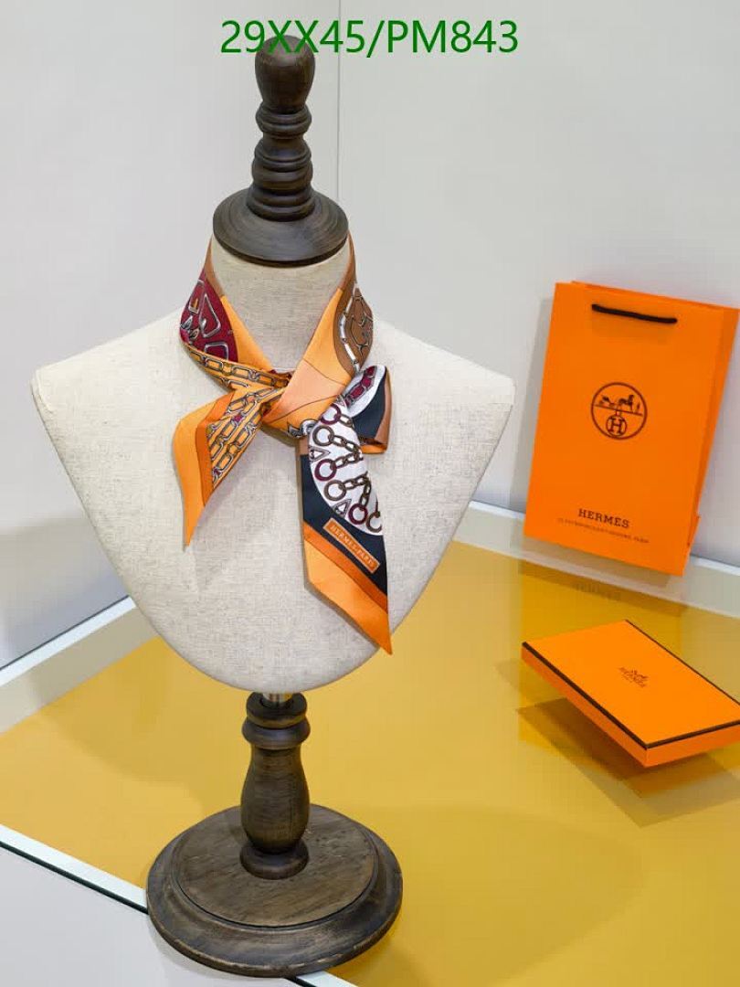 Hermes-Scarf Code: PM843 $: 29USD