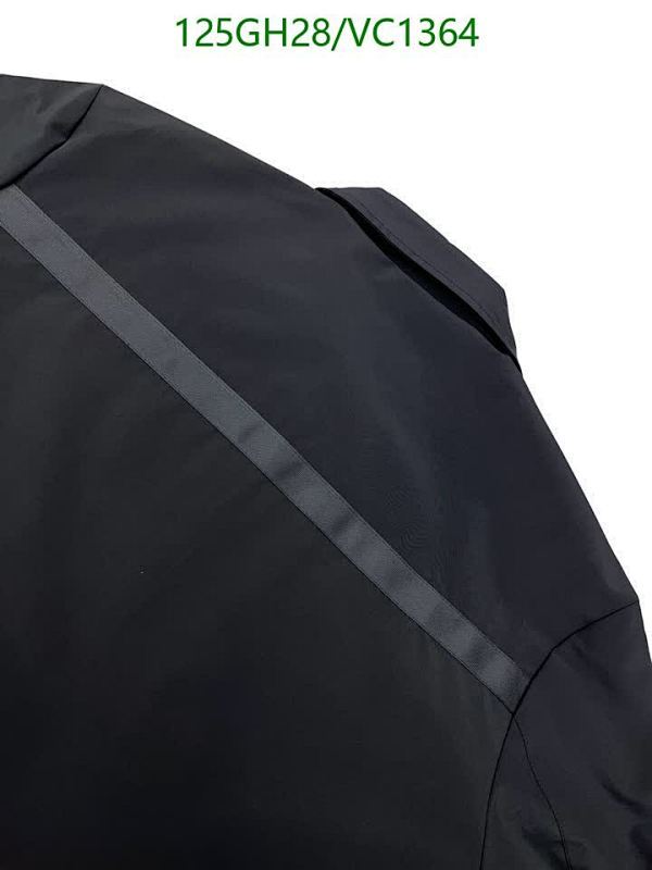 Burberry-Clothing Code: VC1364 $: 125USD