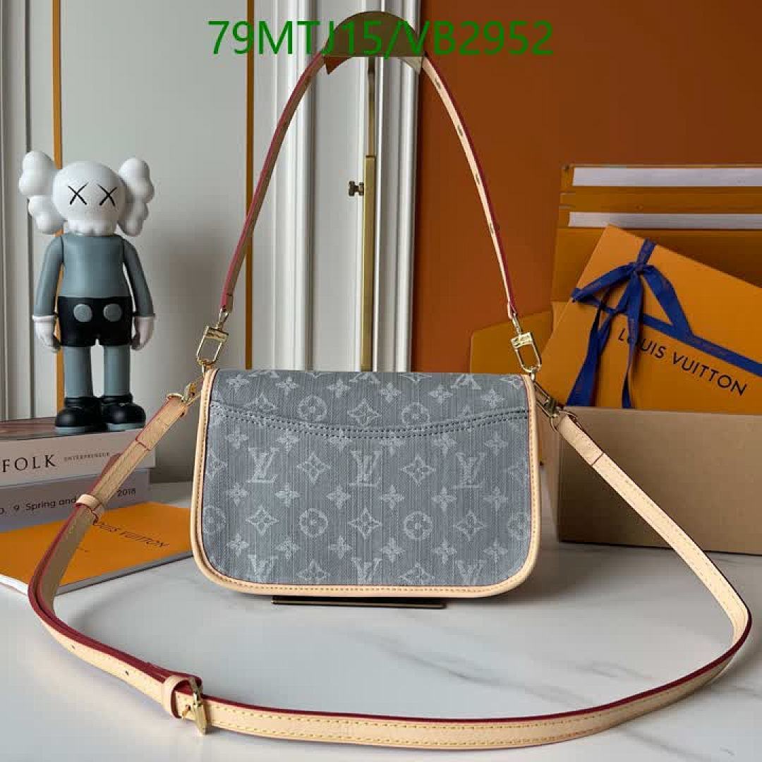 LV-Bag-4A Quality Code: VB2952 $: 79USD