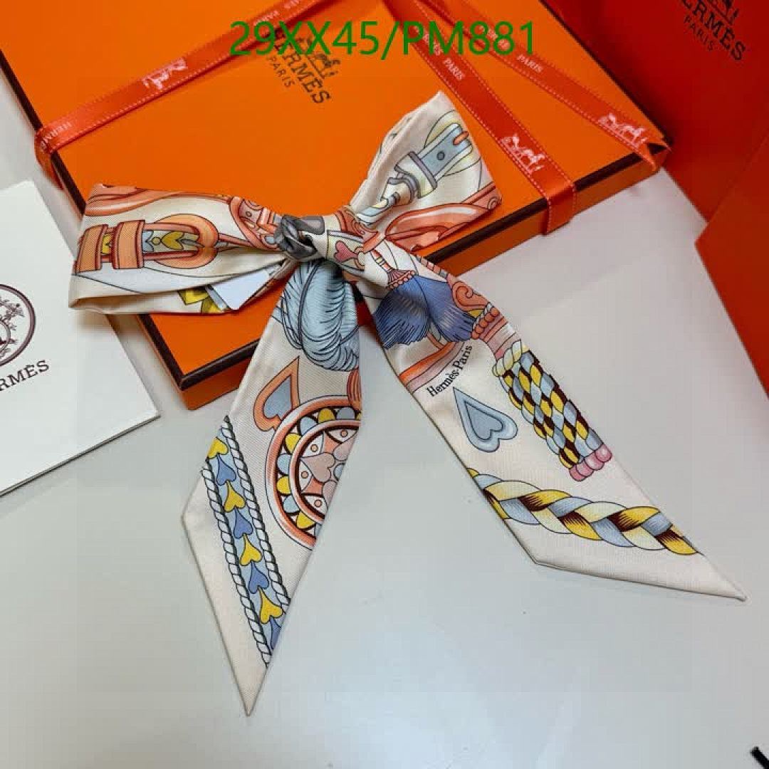 Hermes-Scarf Code: PM881 $: 29USD