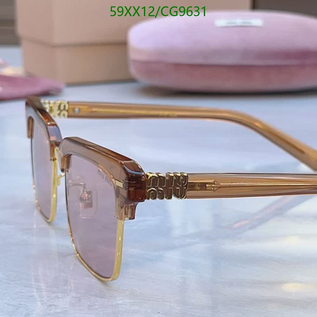 Miu Miu-Glasses Code: CG9631 $: 59USD