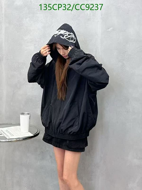 Balenciaga-Clothing Code: CC9237 $: 135USD