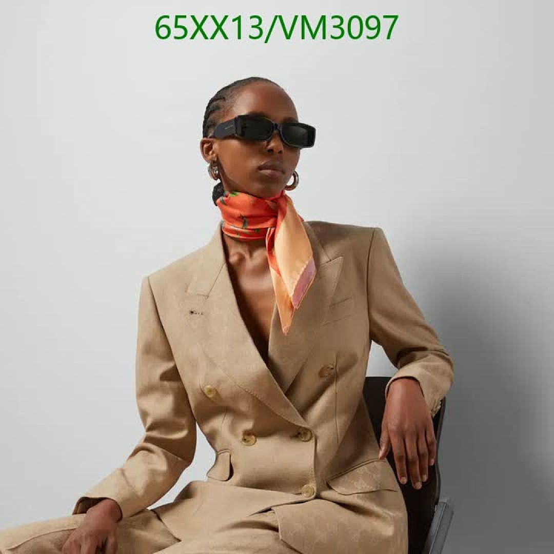 Gucci-Scarf Code: VM3097 $: 65USD