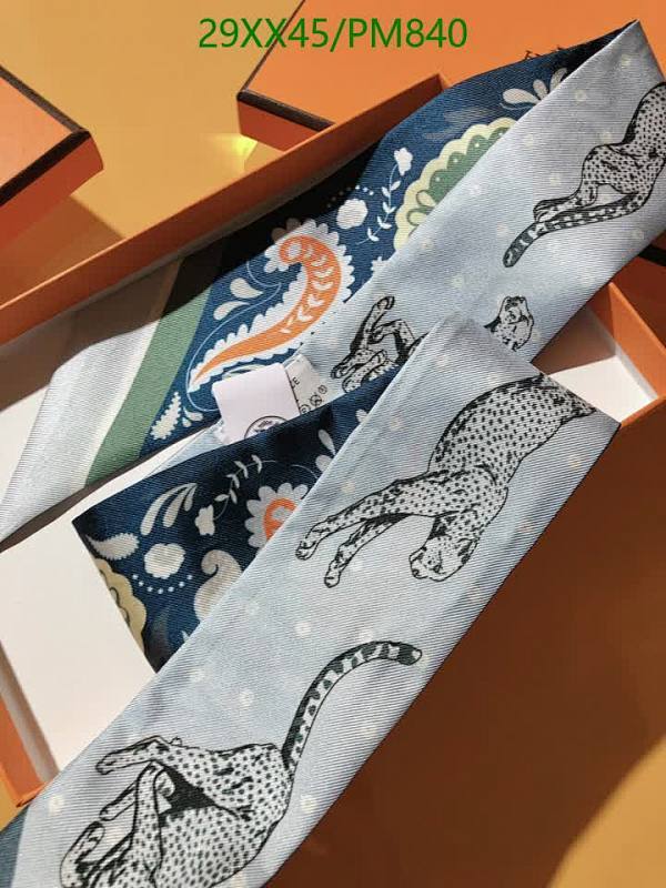 Hermes-Scarf Code: PM840 $: 29USD