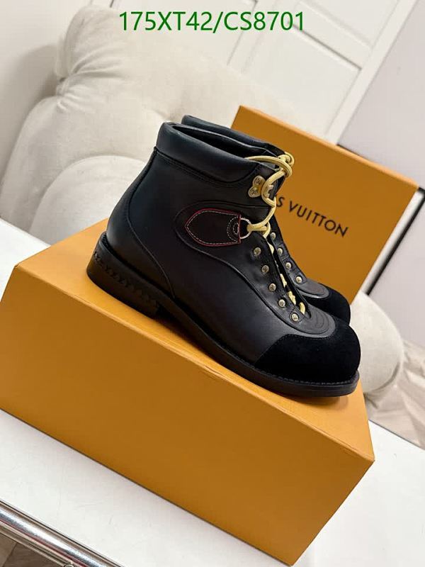 Boots-Men shoes Code: CS8701 $: 175USD