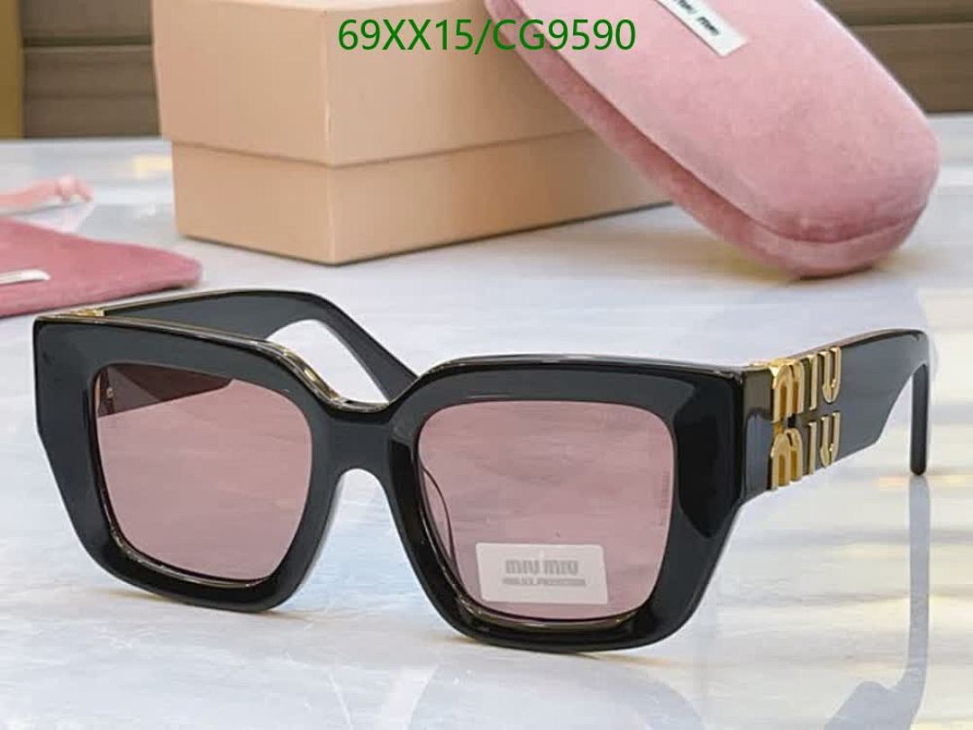 Miu Miu-Glasses Code: CG9590 $: 69USD