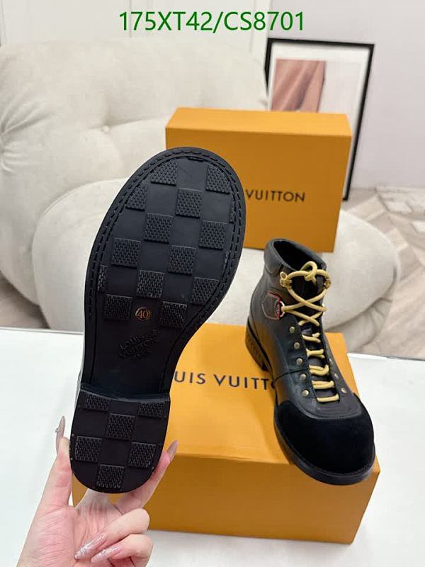 Boots-Men shoes Code: CS8701 $: 175USD