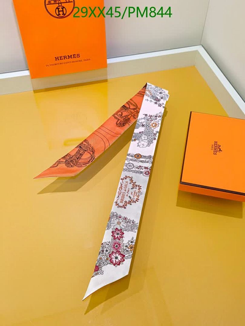 Hermes-Scarf Code: PM844 $: 29USD