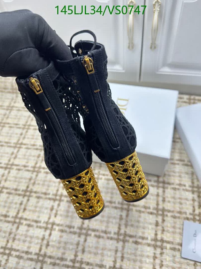 Boots-Women Shoes Code: VS0747 $: 145USD