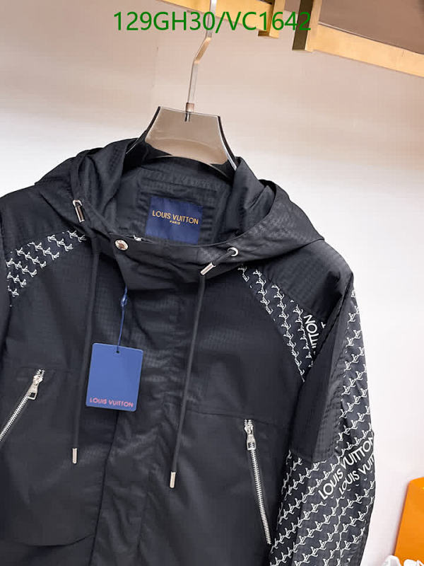 LV-Clothing Code: VC1642 $: 129USD