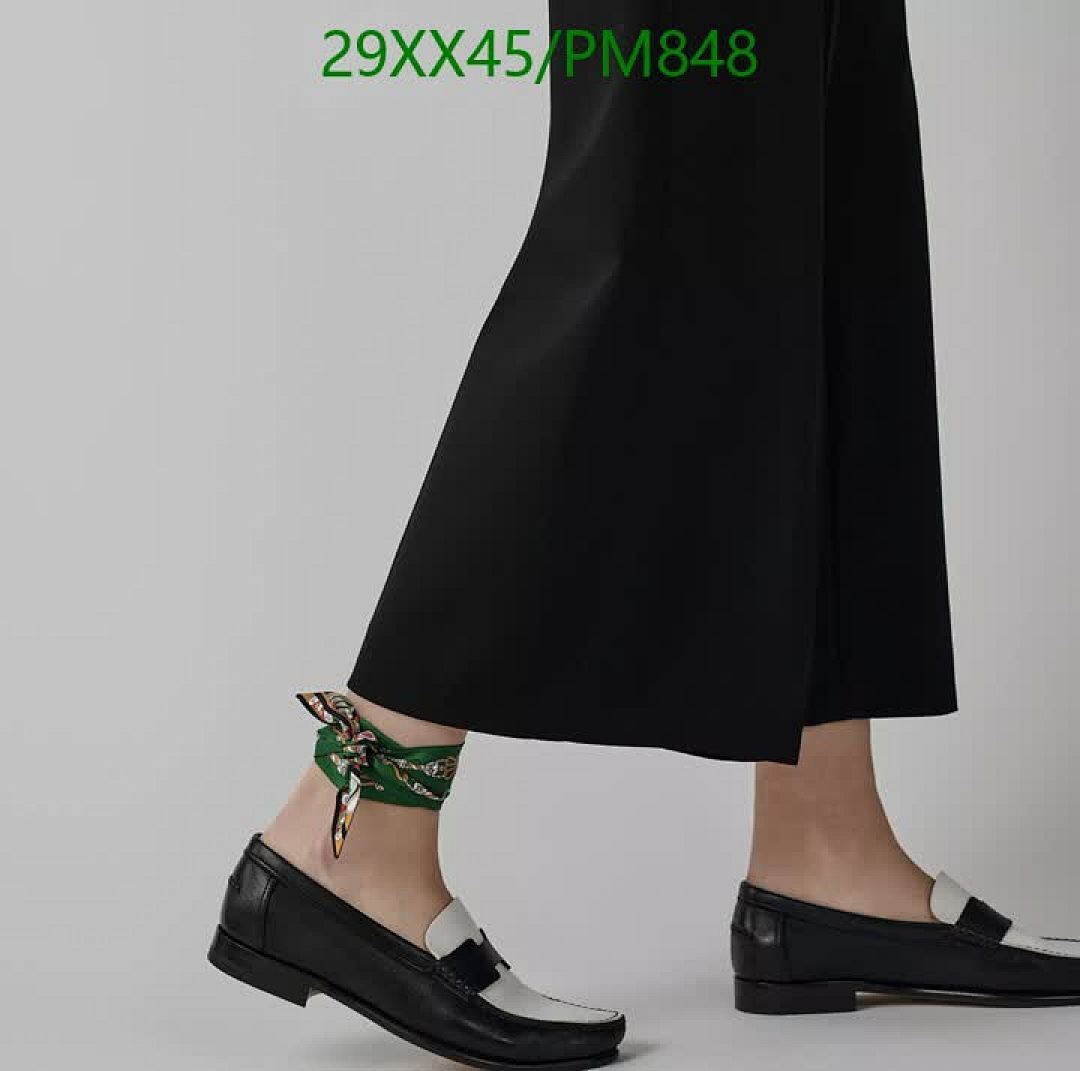 Hermes-Scarf Code: PM848 $: 29USD