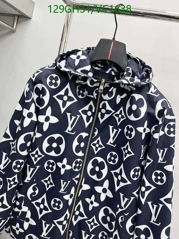 LV-Clothing Code: VC1638 $: 129USD