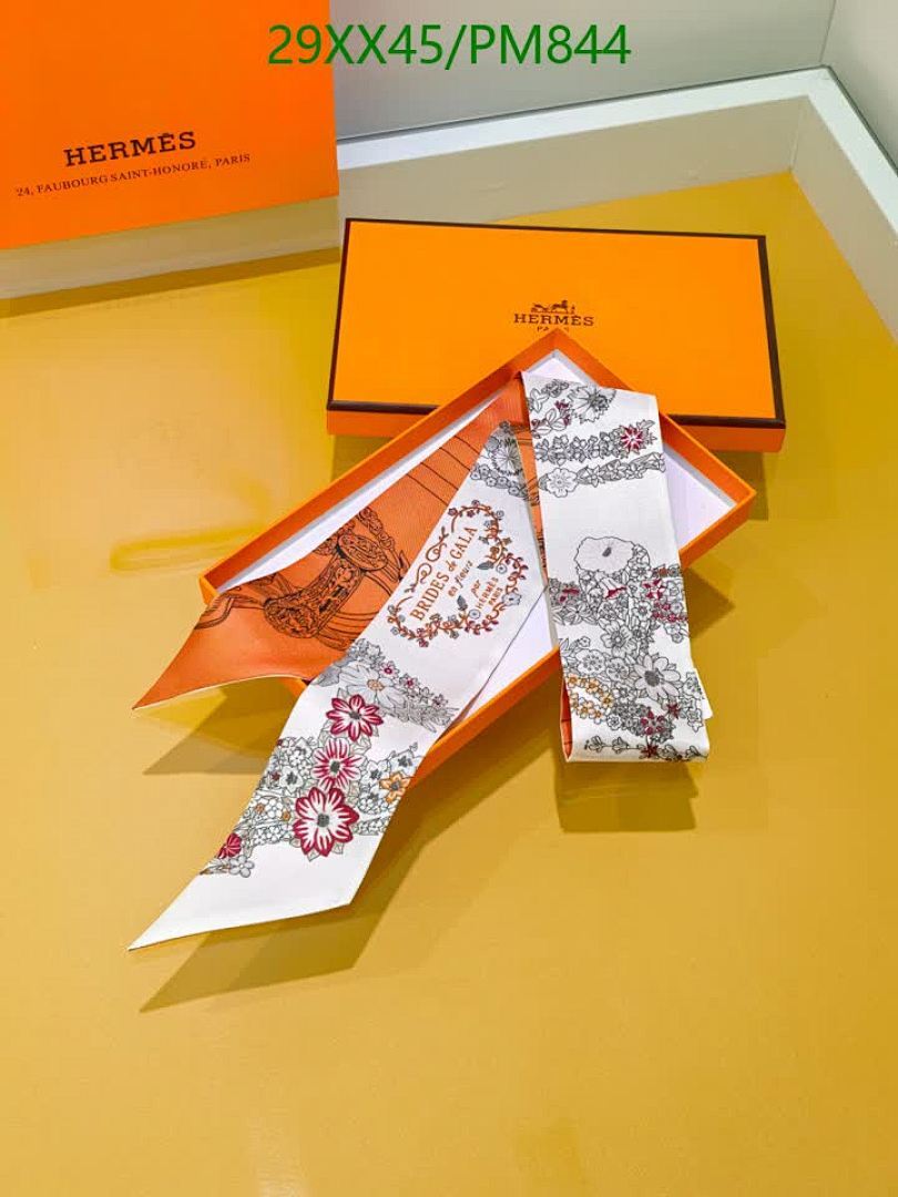 Hermes-Scarf Code: PM844 $: 29USD