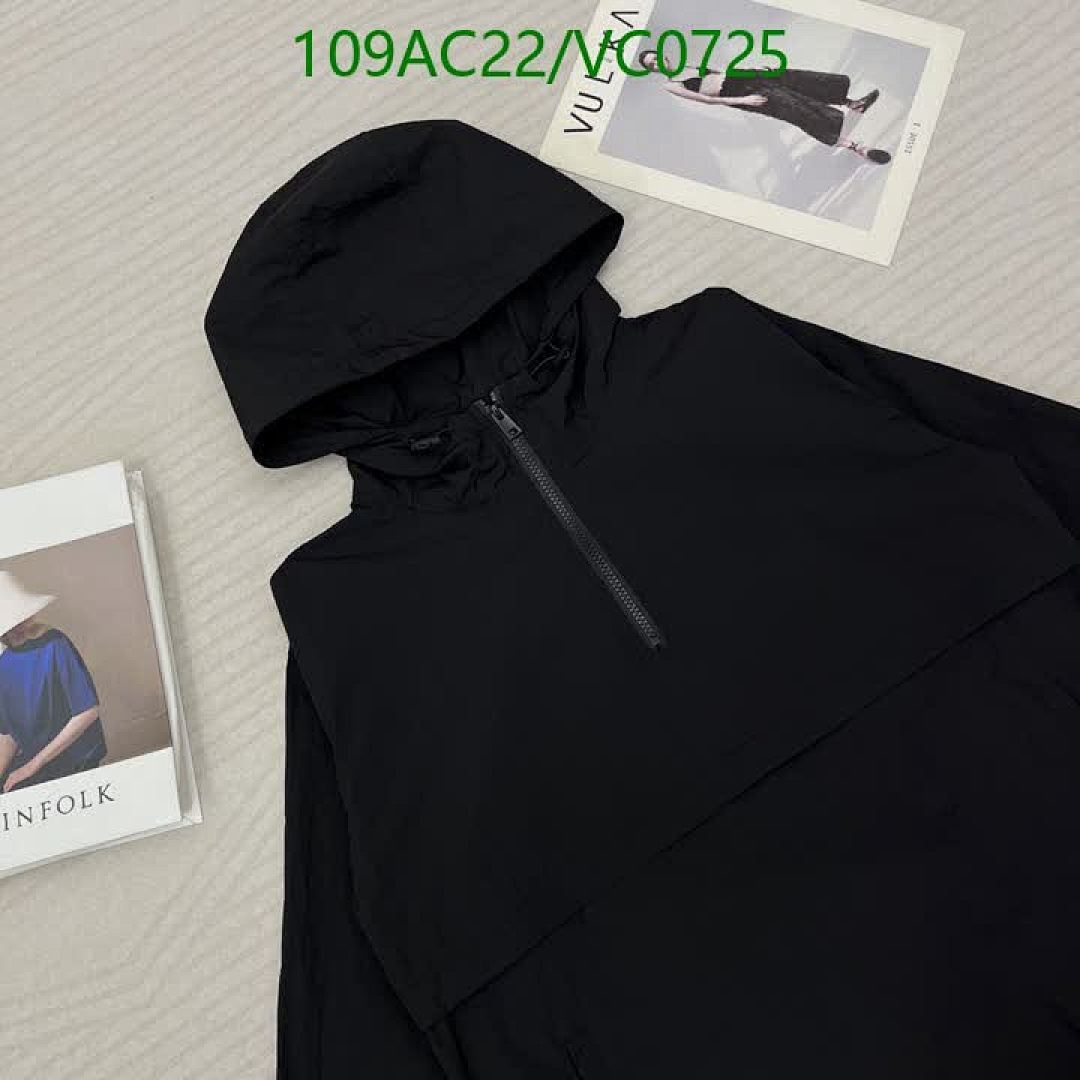 Burberry-Clothing Code: VC0725 $: 109USD