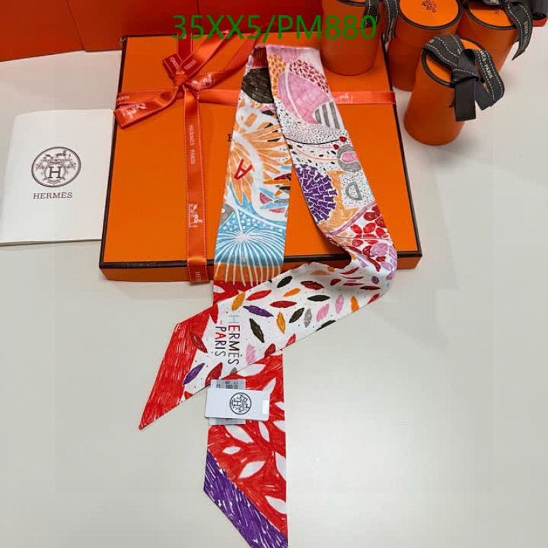 Hermes-Scarf Code: PM880 $: 35USD