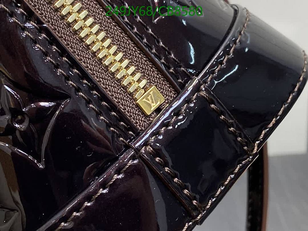 LV-Bag-Mirror Quality Code: CB8580 $: 249USD