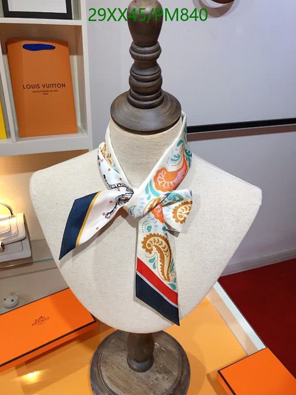 Hermes-Scarf Code: PM840 $: 29USD