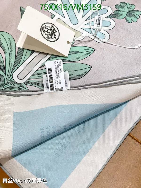 Hermes-Scarf Code: VM3159 $: 75USD