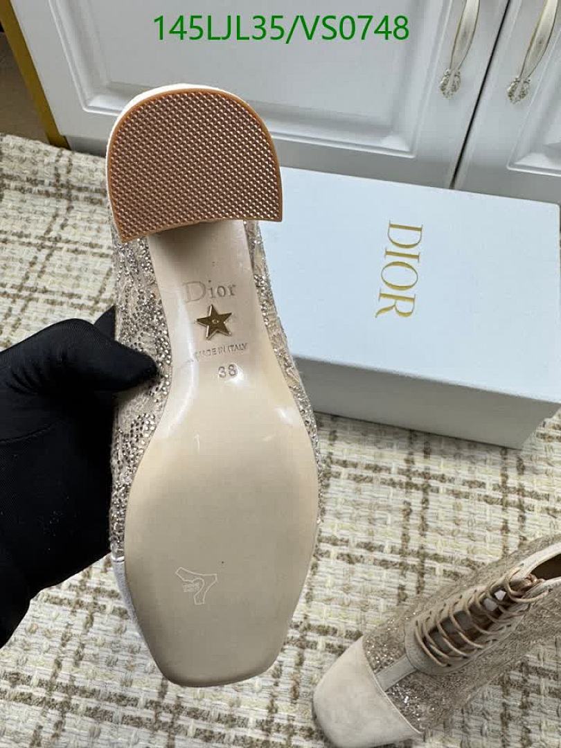 Boots-Women Shoes Code: VS0748 $: 145USD