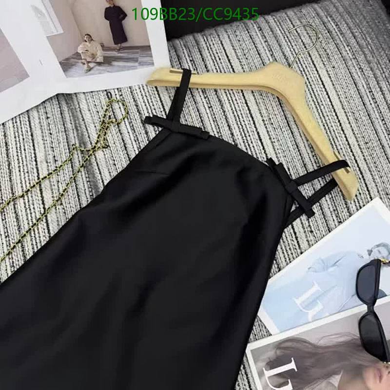 Miu Miu-Clothing Code: CC9435 $: 109USD