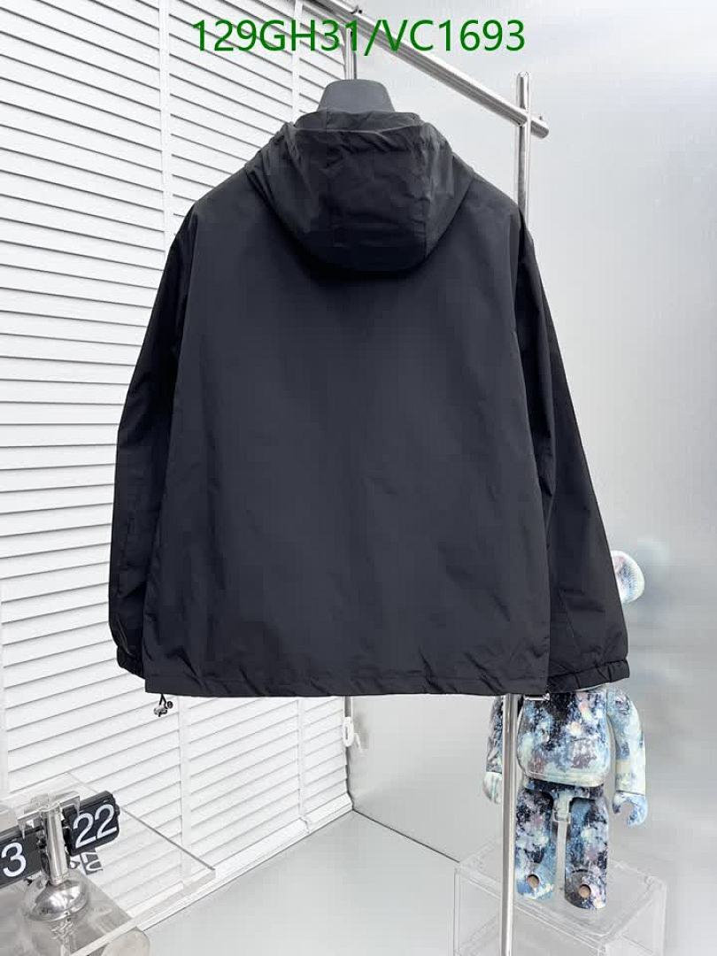 Moncler-Clothing Code: VC1693 $: 129USD