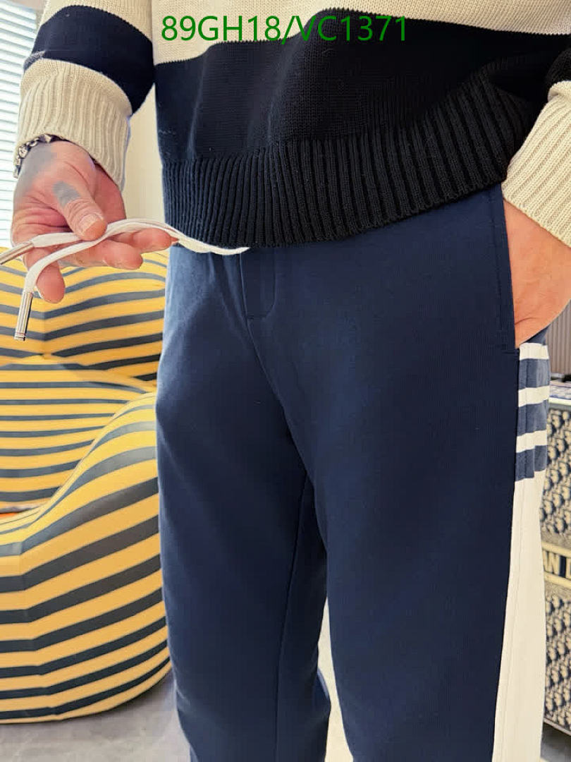 Burberry-Clothing Code: VC1371 $: 89USD