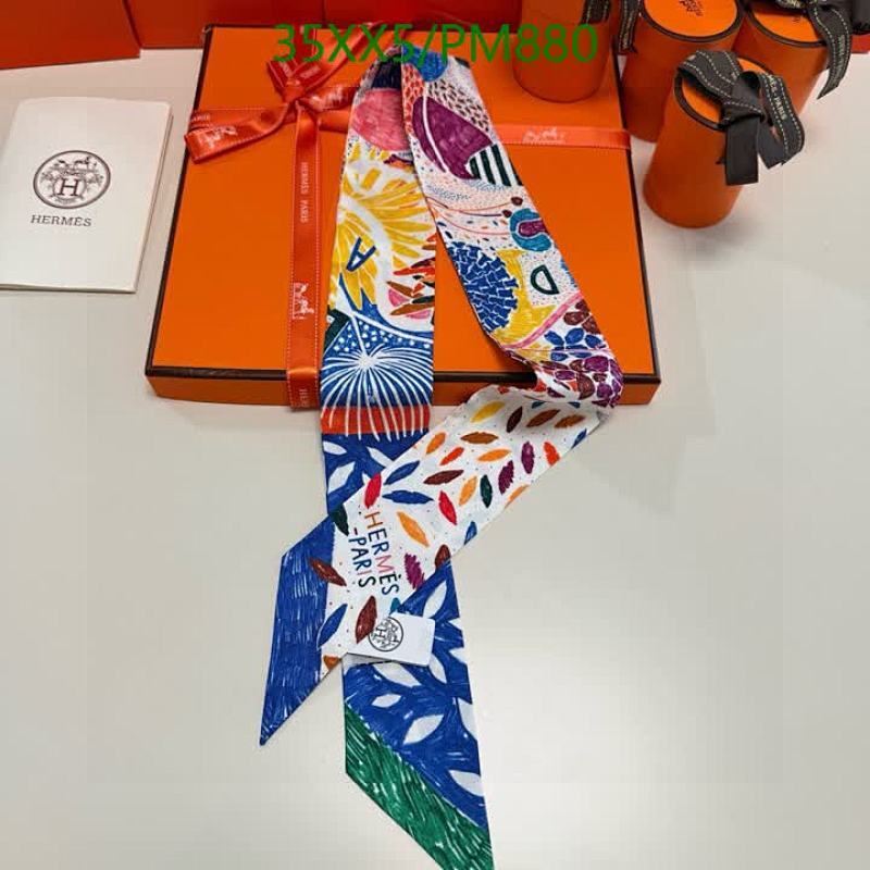 Hermes-Scarf Code: PM880 $: 35USD
