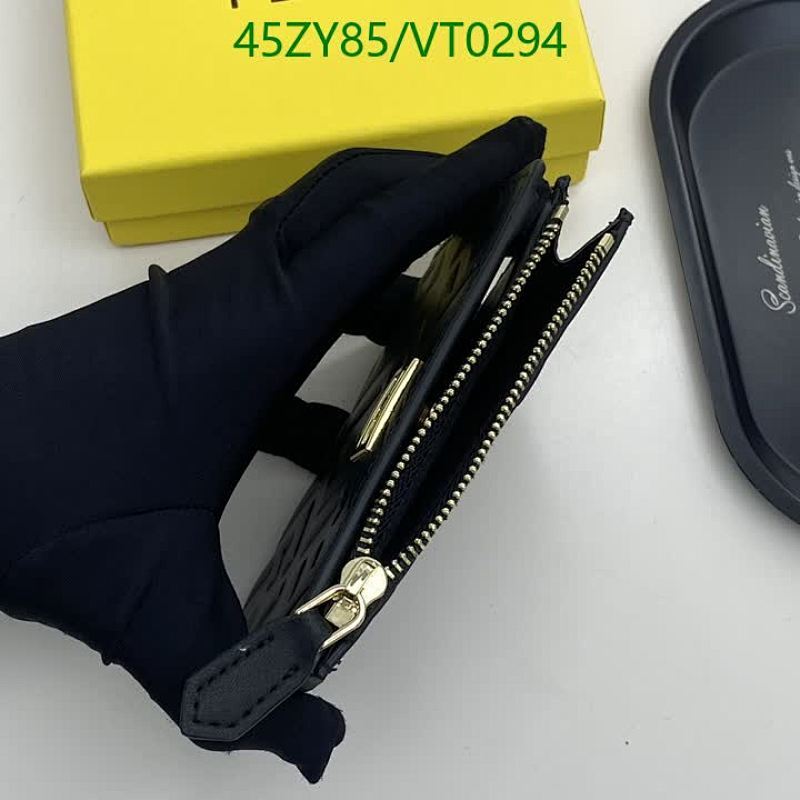 Fendi-Wallet(4A) Code: VT0294 $: 45USD