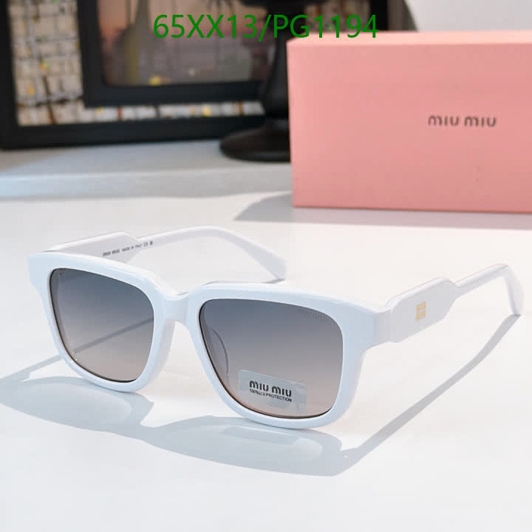 Miu Miu-Glasses Code: PG1194 $: 65USD