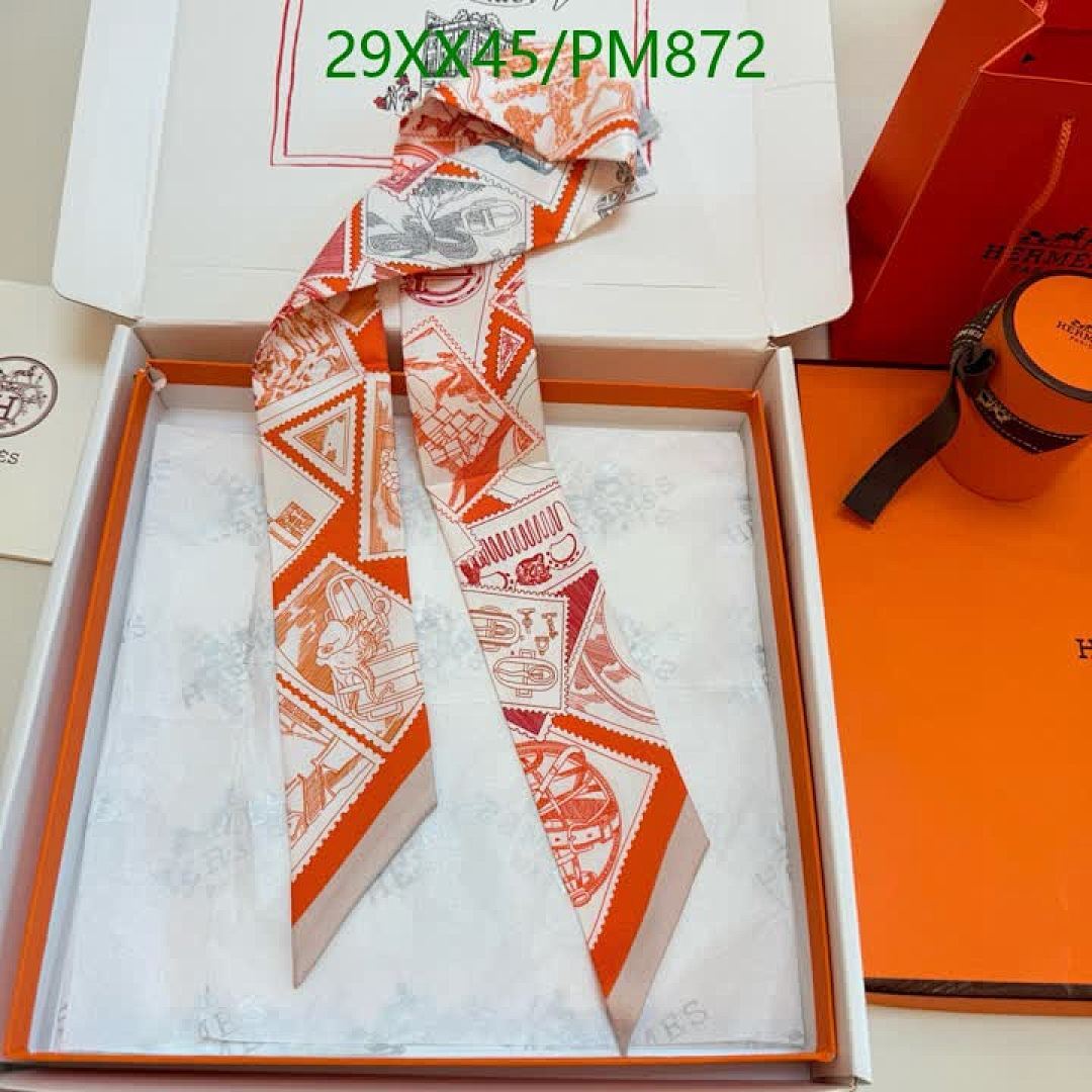 Hermes-Scarf Code: PM872 $: 29USD