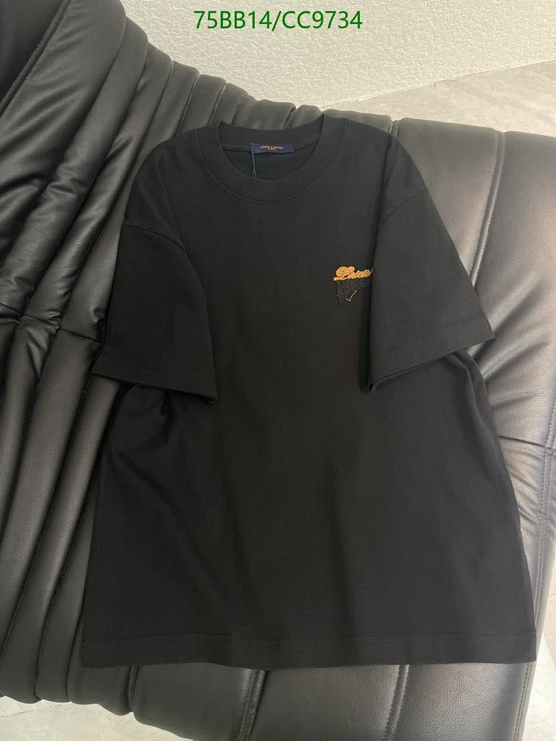 LV-Clothing Code: CC9734 $: 75USD