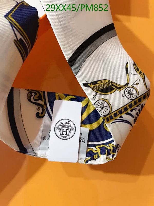 Hermes-Scarf Code: PM852 $: 29USD