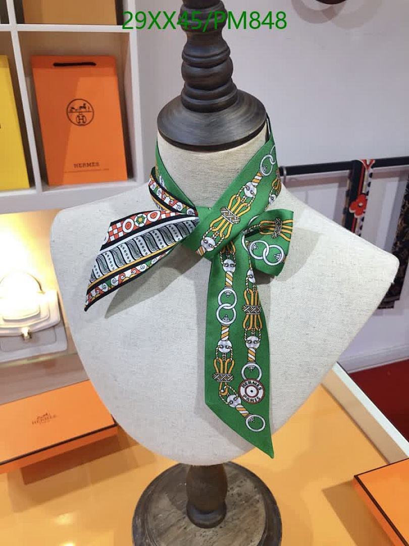 Hermes-Scarf Code: PM848 $: 29USD
